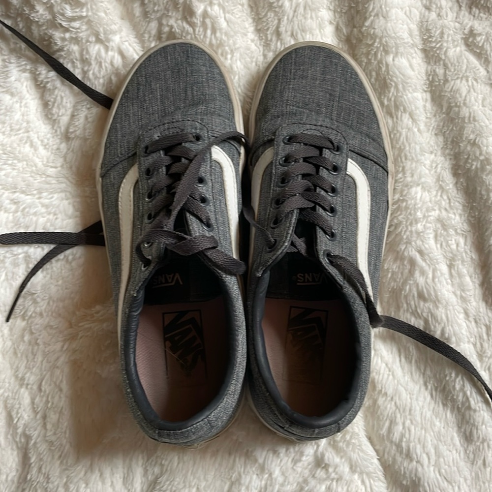 Low-Rise Vans